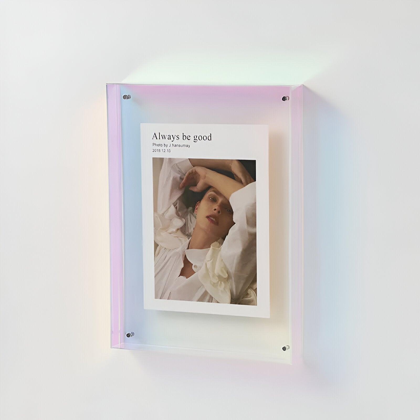 Cadre photo transparent acrylique sur pied ou mural format A4 A5 design minimaliste moderne décoration bureau | Koossa
