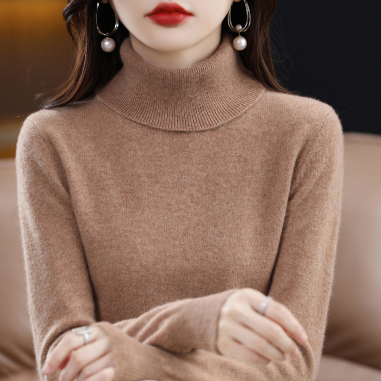 Women's Luxurious Rollneck Jumper — Classic Turtleneck Pullover for Autumn & Winter | Koossa