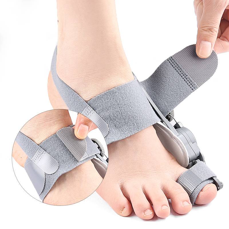 Adjustable Bunion Toe Straightener with Hinge Dial, Soft Silicone Big Toe Spacer for Foot Alignment, Day & Night Use, Universal Fit | Lonoma