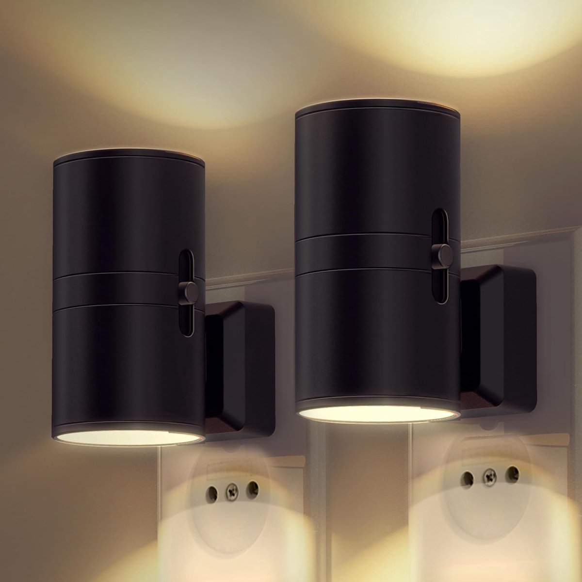 Veilleuse murale automatique à capteur crépusculaire LED dimmable blanc chaud plug-in compacte pour couloir | Koossa