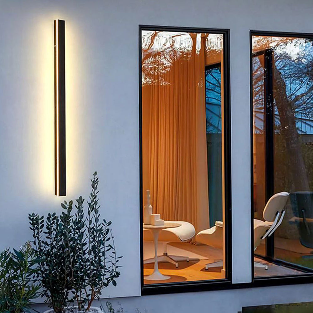 Applique murale LED extérieure verticale noire aluminium IP65 30–200 cm façade jardin allée éclairage moderne | Koossa