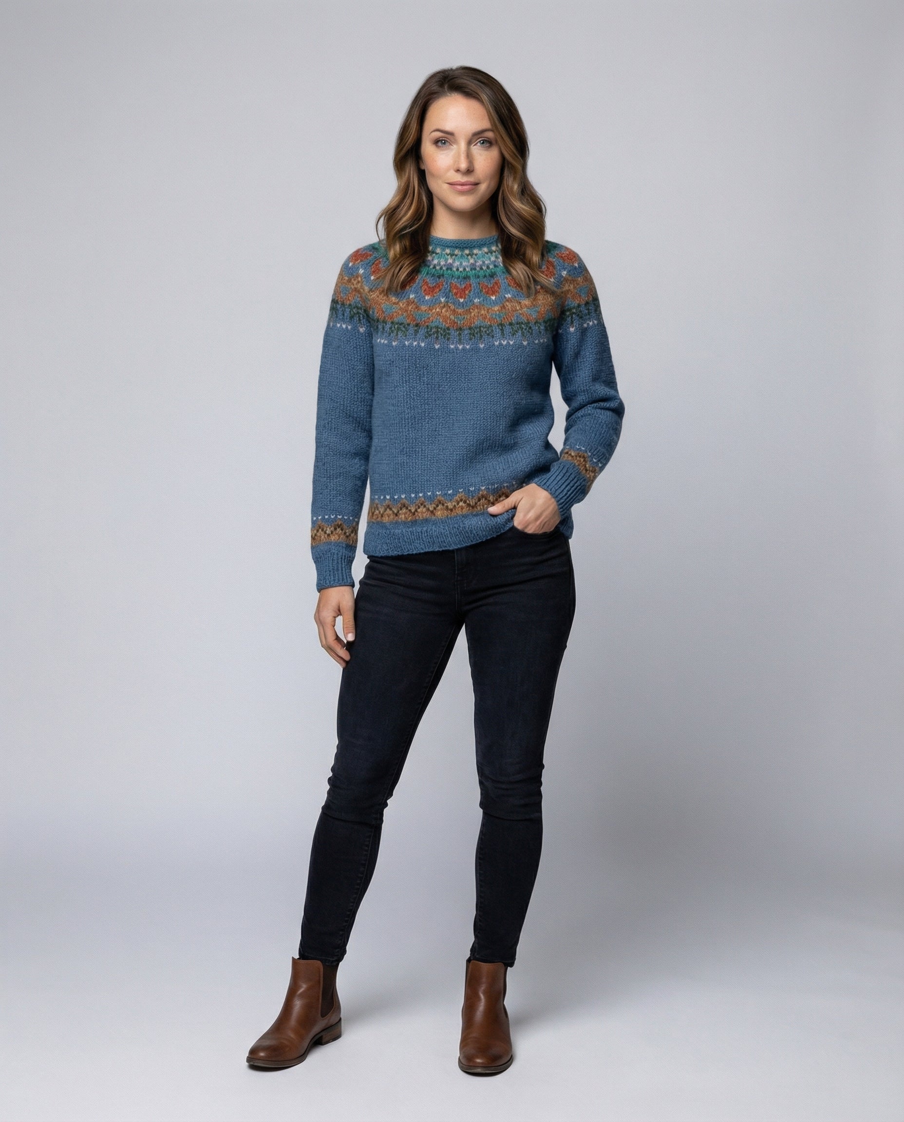 Women's Vintage Icelandic Knit Jumper in Blue and Green — Classic Nordic Pattern Knitwear for Autumn and Winter | Koossa