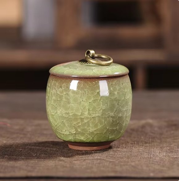 Ceramic Pet Cremation Jar with Lid for Ashes – Small Resting Vessel for Dogs, Cats – Indoor Tribute Container | Lonoma