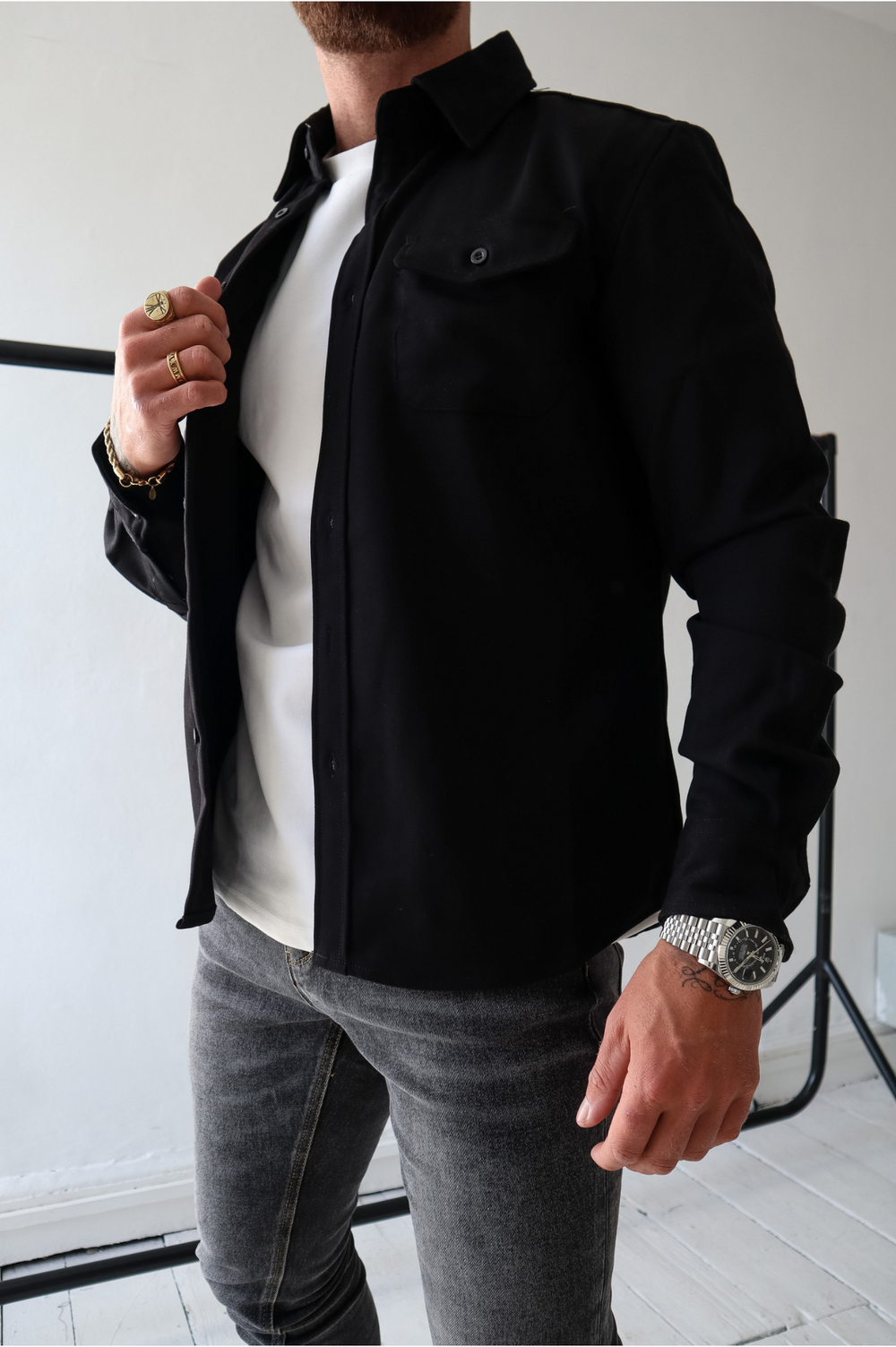 Overshirt Jacket with Long Sleeves and Chest Pockets in Cotton Blend for Smart Casual Layering | Koossa