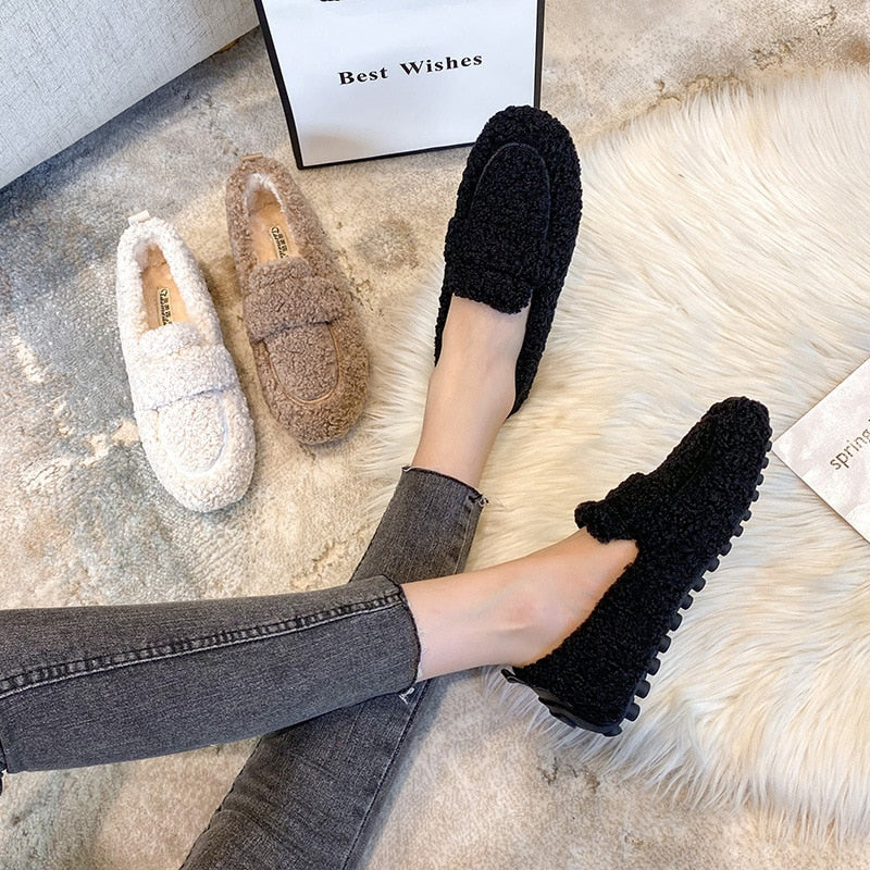Women's Teddy Fleece Slippers in Black, Cream & Khaki – Cushioned Indoor & Outdoor Comfort | Koossa
