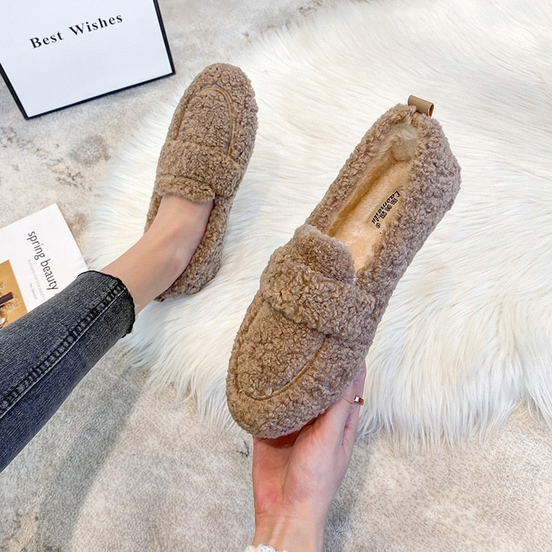 Women's Teddy Fleece Slippers in Black, Cream & Khaki – Cushioned Indoor & Outdoor Comfort | Koossa