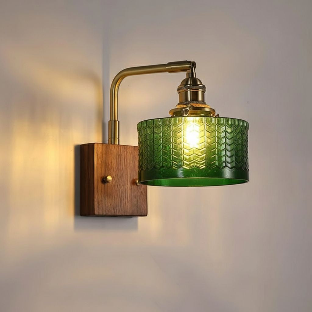 Applique murale verre vert motif écaille et socle bois massif pour salon chambre couloir éclairage ambiance | Koossa