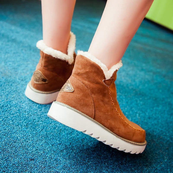 Women's Slip-On Ankle Boots with Platform Sole and Stitch Detail in Khaki, Brown, and Black | Comfortable Winter Footwear for Everyday Wear | Koossa