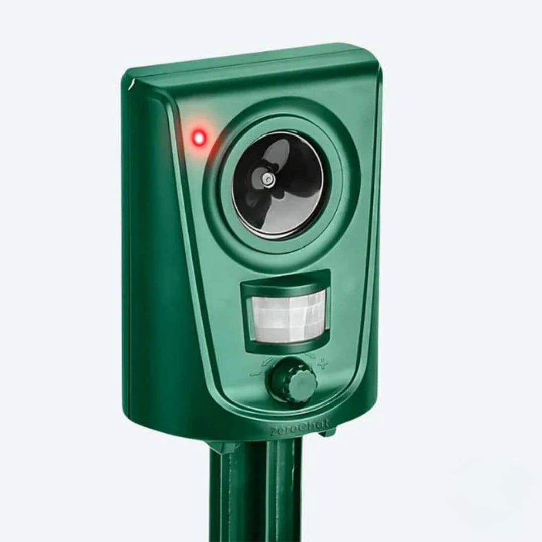 Ultrasonic Cat Repeller Outdoor, Motion Activated, Weather-Resistant Cat Deterrent for Garden, Yard, Flower Beds & Patio Use | Lonoma