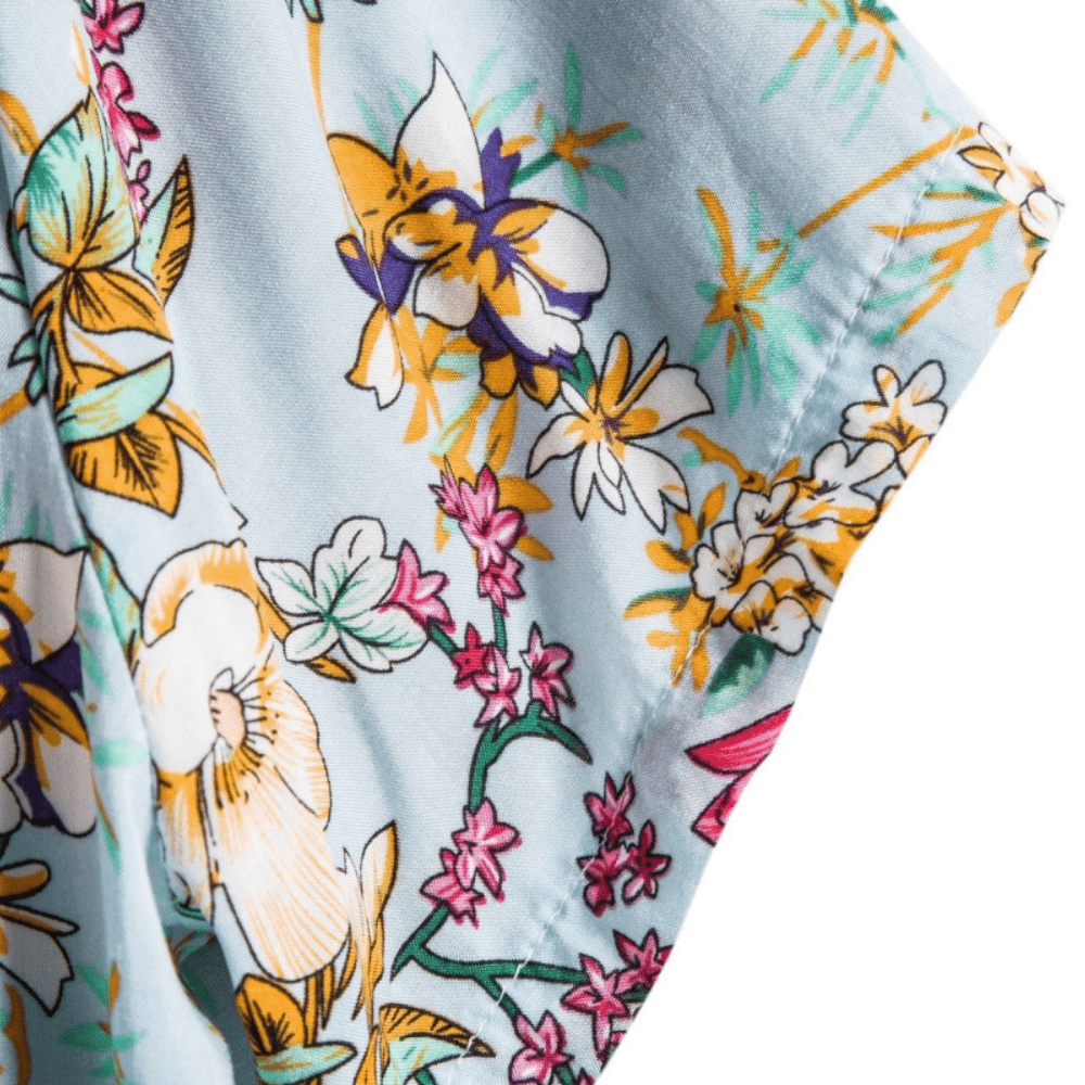 Men's Short Sleeve Cotton Shirt in Light Blue Floral Print – Relaxed Holiday Style | Koossa