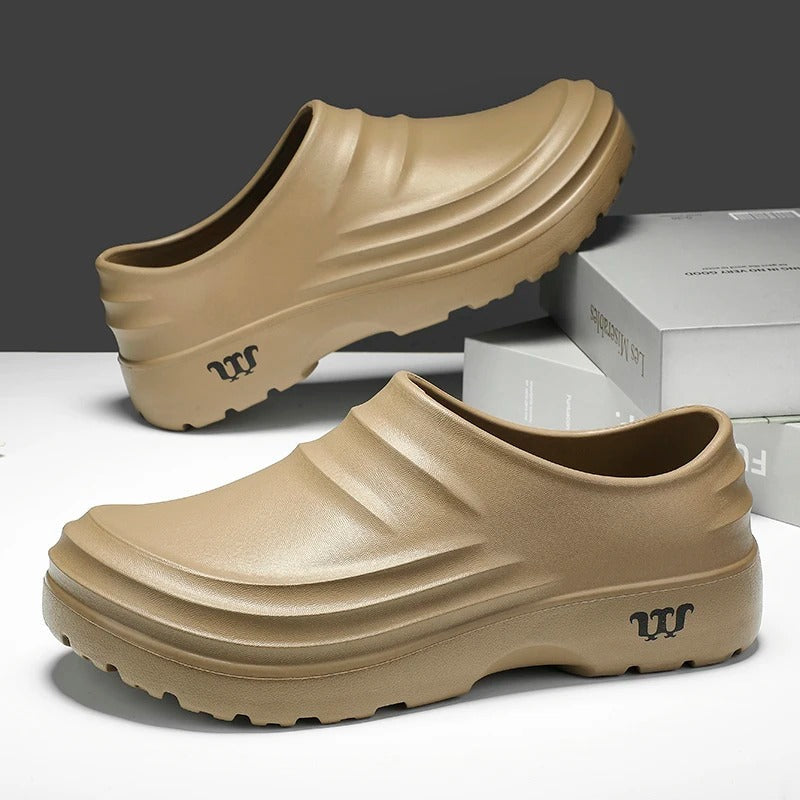 Chaussures de travail antidérapantes professionnelles — Slip-on résistant à l'huile pour cuisine et restauration | Koossa