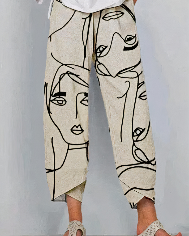 Women's Relaxed Tapered Trousers — Everyday Casual Trousers for Leisure, Travel & Weekend Wear | Koossa