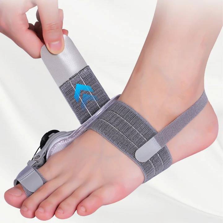 Adjustable Bunion Corrector for Big Toe Alignment with 3D Dial Control Day or Night Medical-Grade Silicone Hallux Valgus Splint | Lonoma