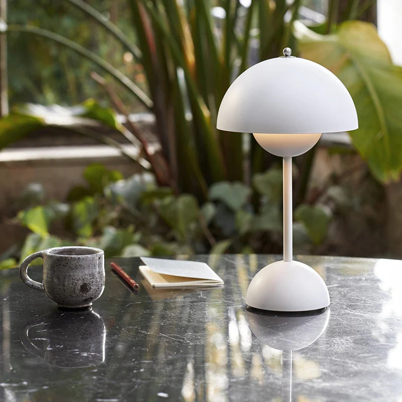 Lampe à poser sans fil rechargeable LED dimmable blanc chaud pour salon chambre décoration d'ambiance élégante | Koossa
