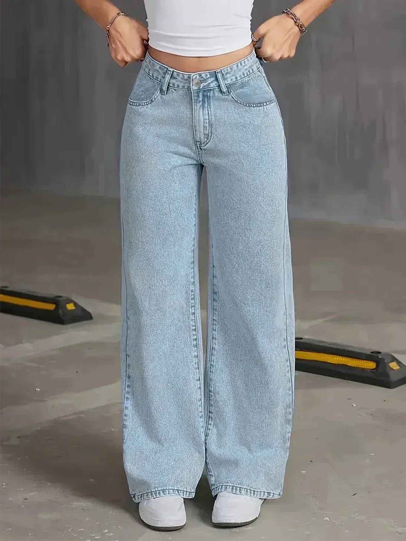 Women's High-Rise Wide Leg Jeans in Light Blue Denim | Relaxed Fit Trousers for Casual Summer Style | Koossa