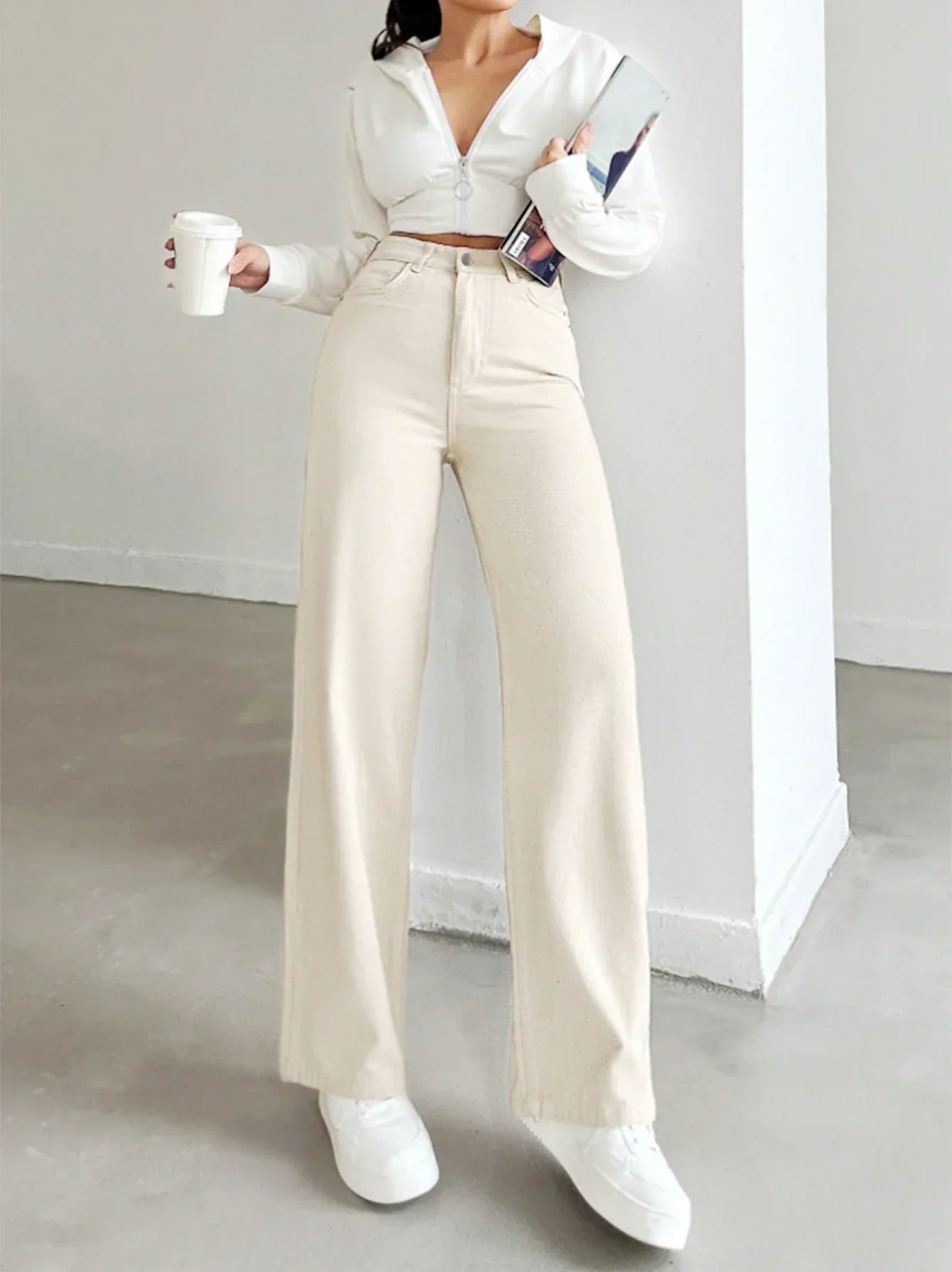 High-Waisted Straight-Leg Trousers in Ivory for Work and Weekend | Koossa