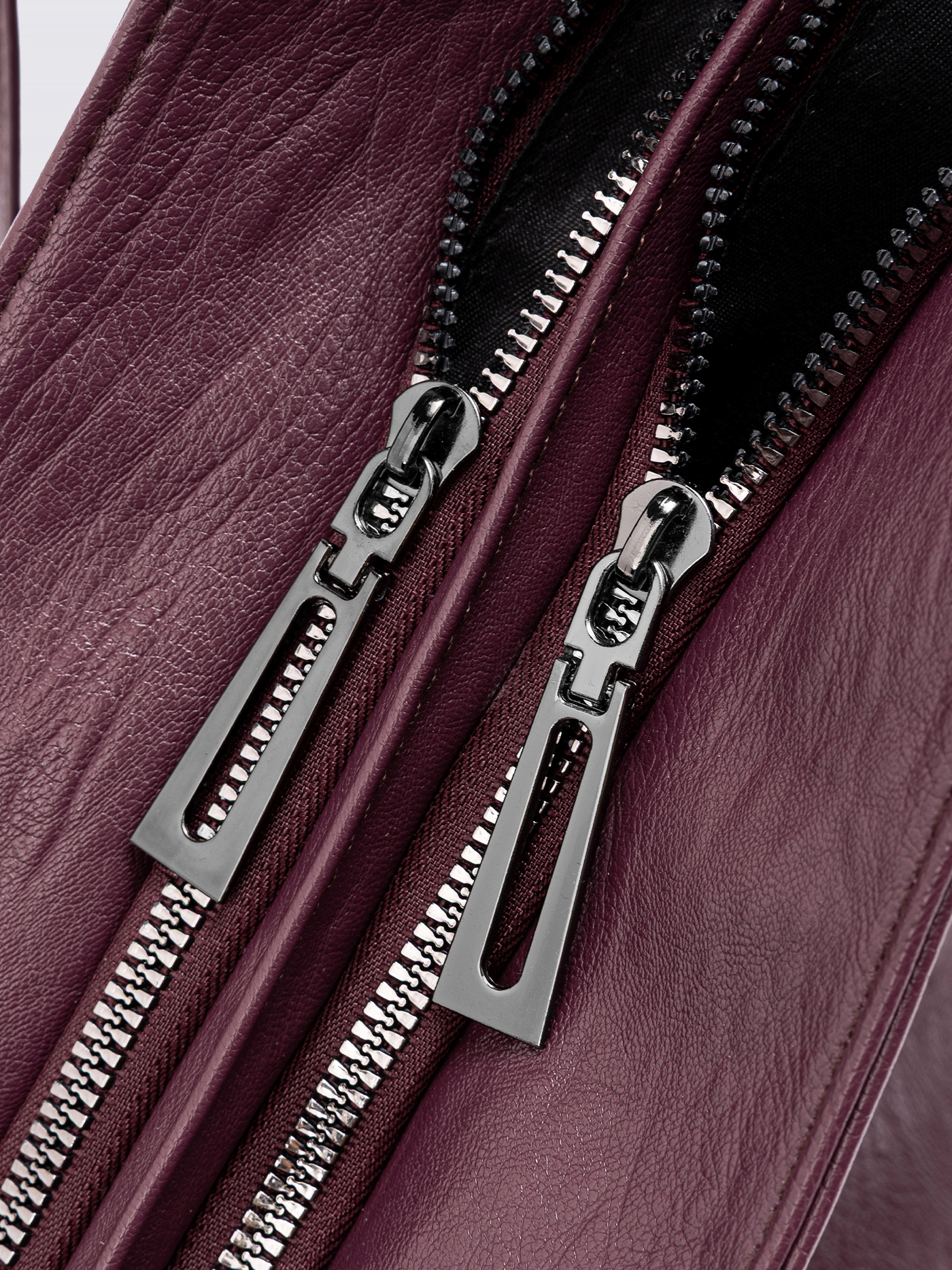 Structured Leather-Look Tote with Detachable Crossbody Strap in Black for Work and Weekend | Koossa