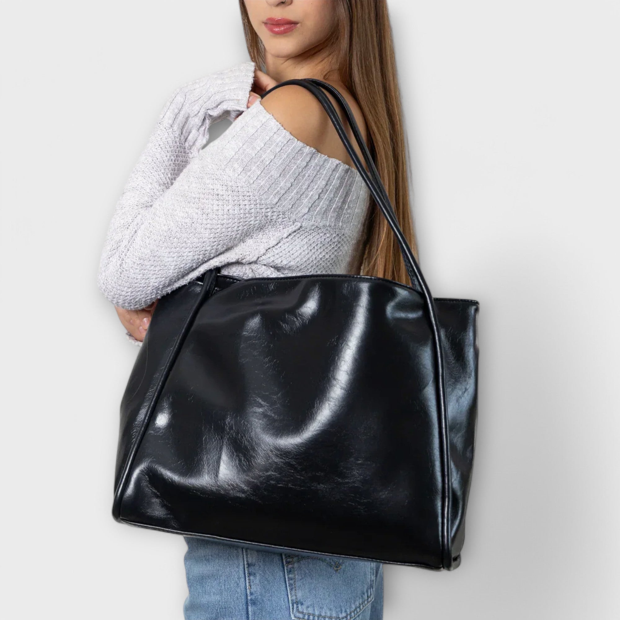 Structured Leather Shoulder Handbag in Classic Colours for Everyday Elegance | Timeless Design | City-Ready Accessory | Professional & Casual Wear | Koossa